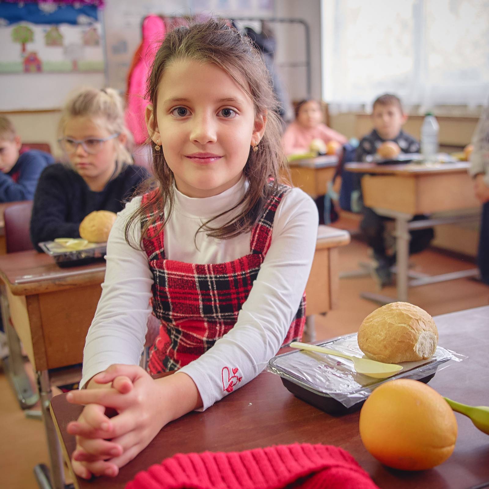 Paine si Maine Paine si Maine, World Vision