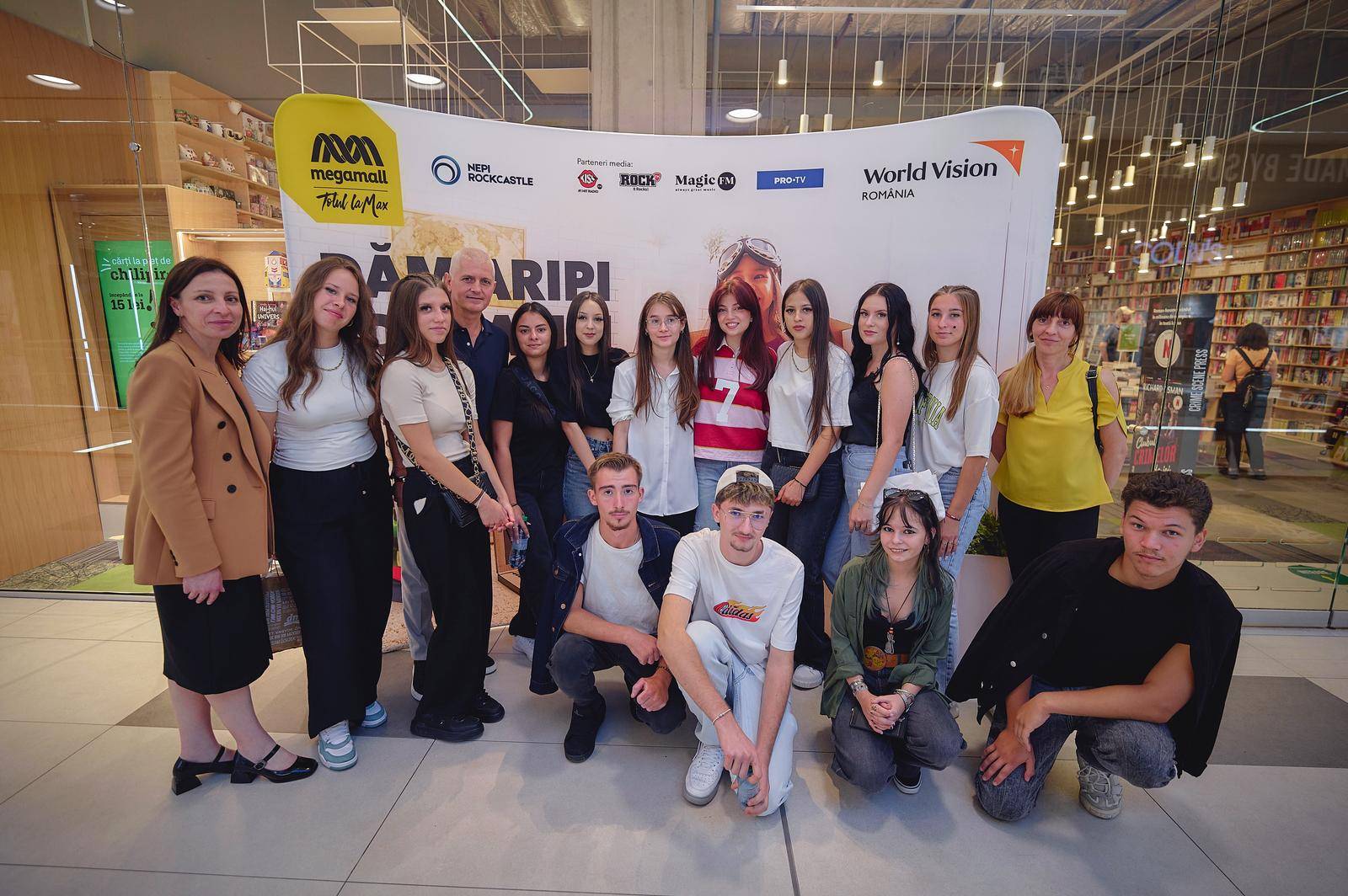 Dam aripi educatiei, World Vision Romania